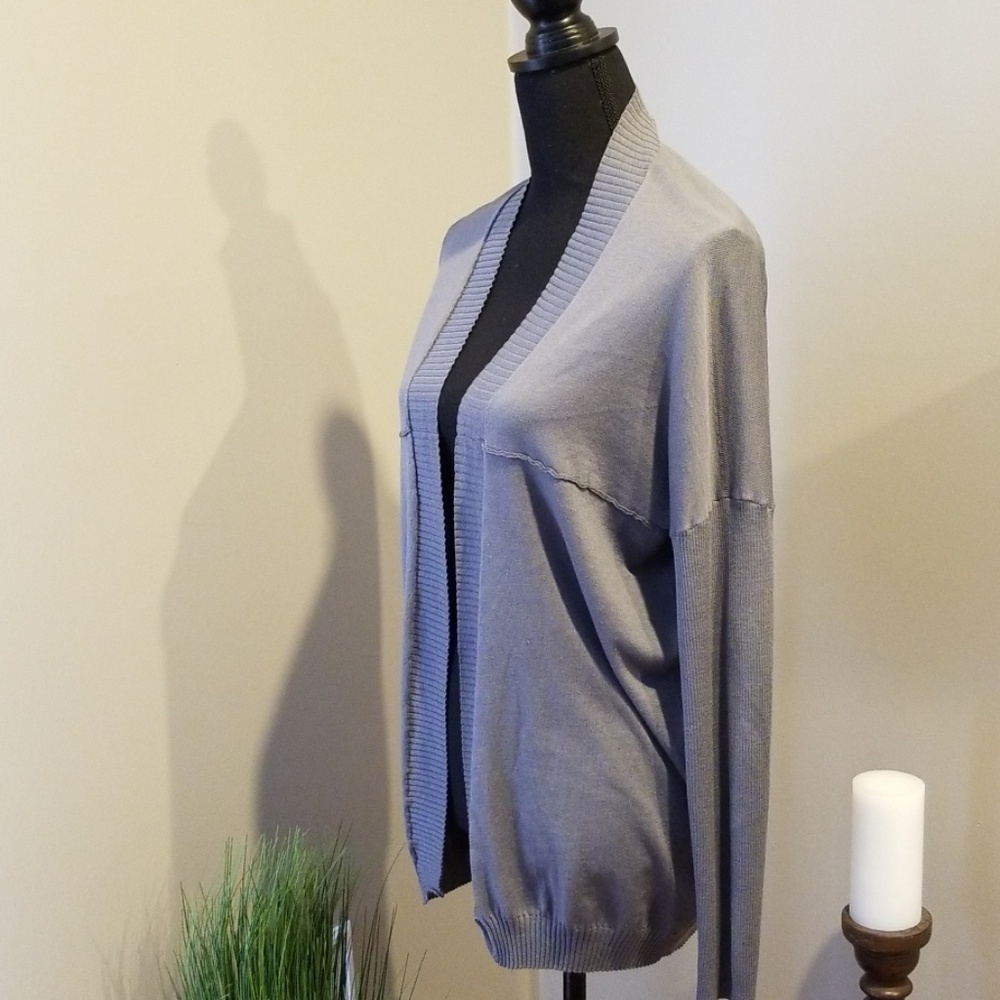 Banana Republic Cardigan - Picture 2 of 7